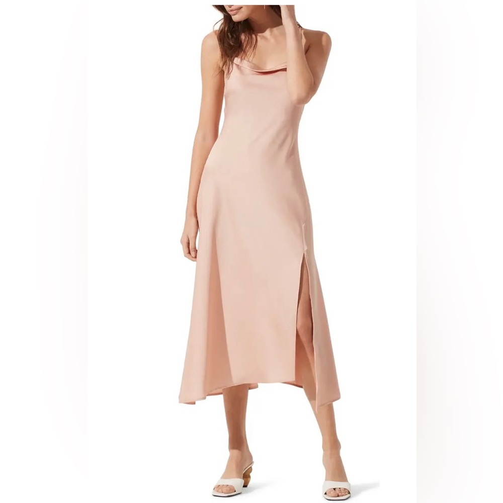ASTR The Label Blush Cowl slip midi dress Size Large NWOT